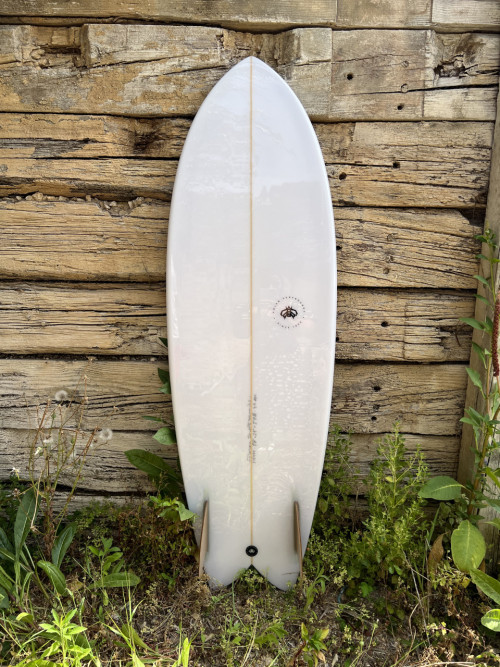 SAIL FISH Bottom