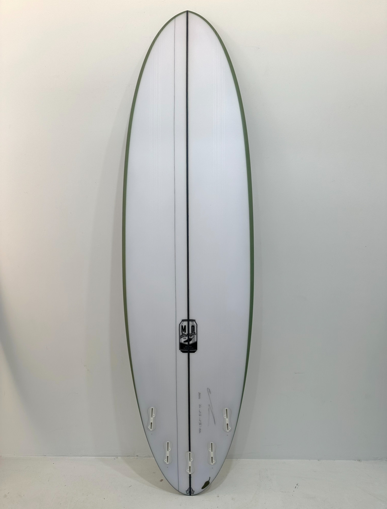 CHILL MIDDY 6.4 ツインテックEPS Chilli Surfboards