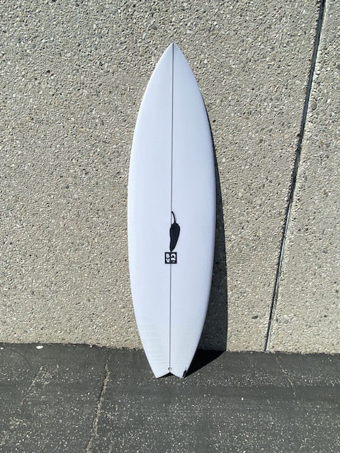 中古ボード】 Chilli POPPER PU 5'8 チリサーフボード ポッパー