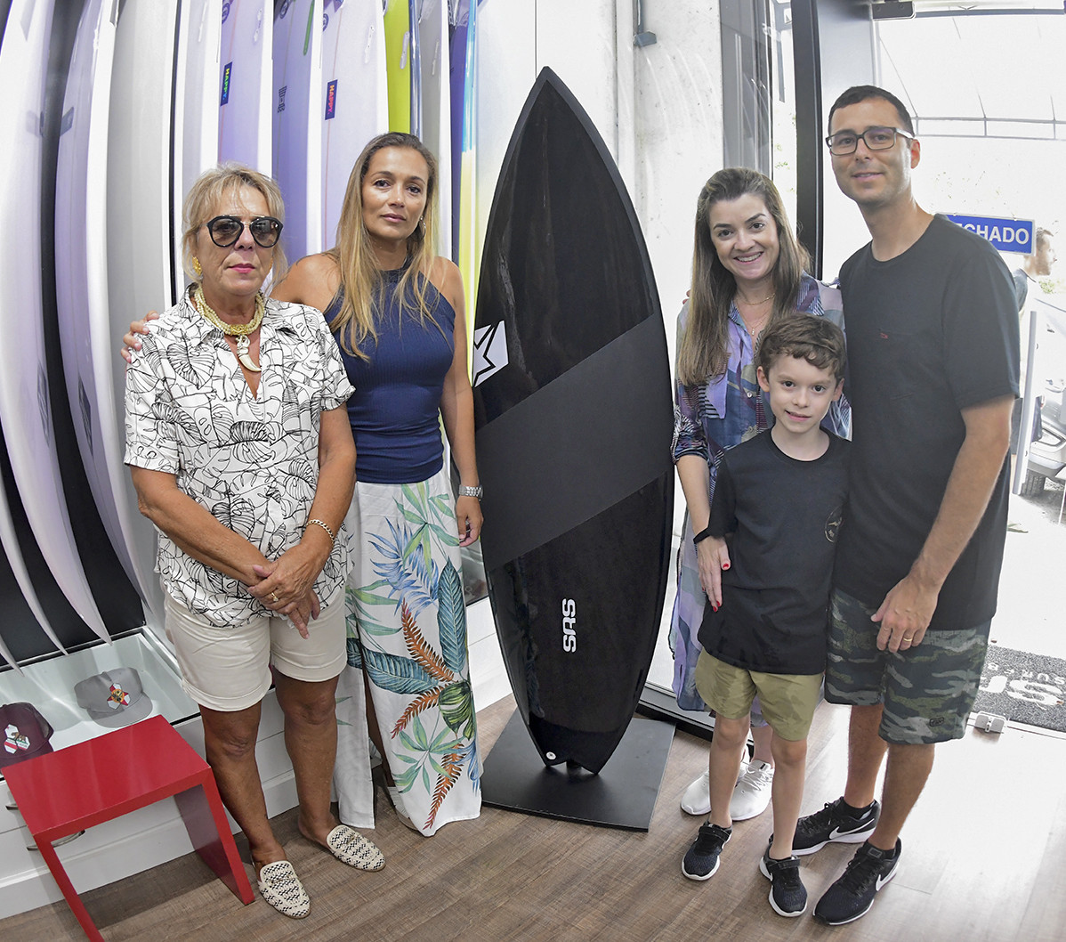 Mãe e irmã do Fanta Moura  junto à família Silva